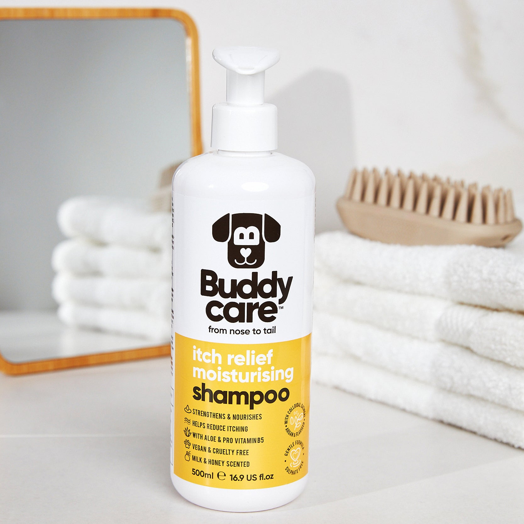 Itch Relief Milk & Honey Dog Shampoo by Buddycare
