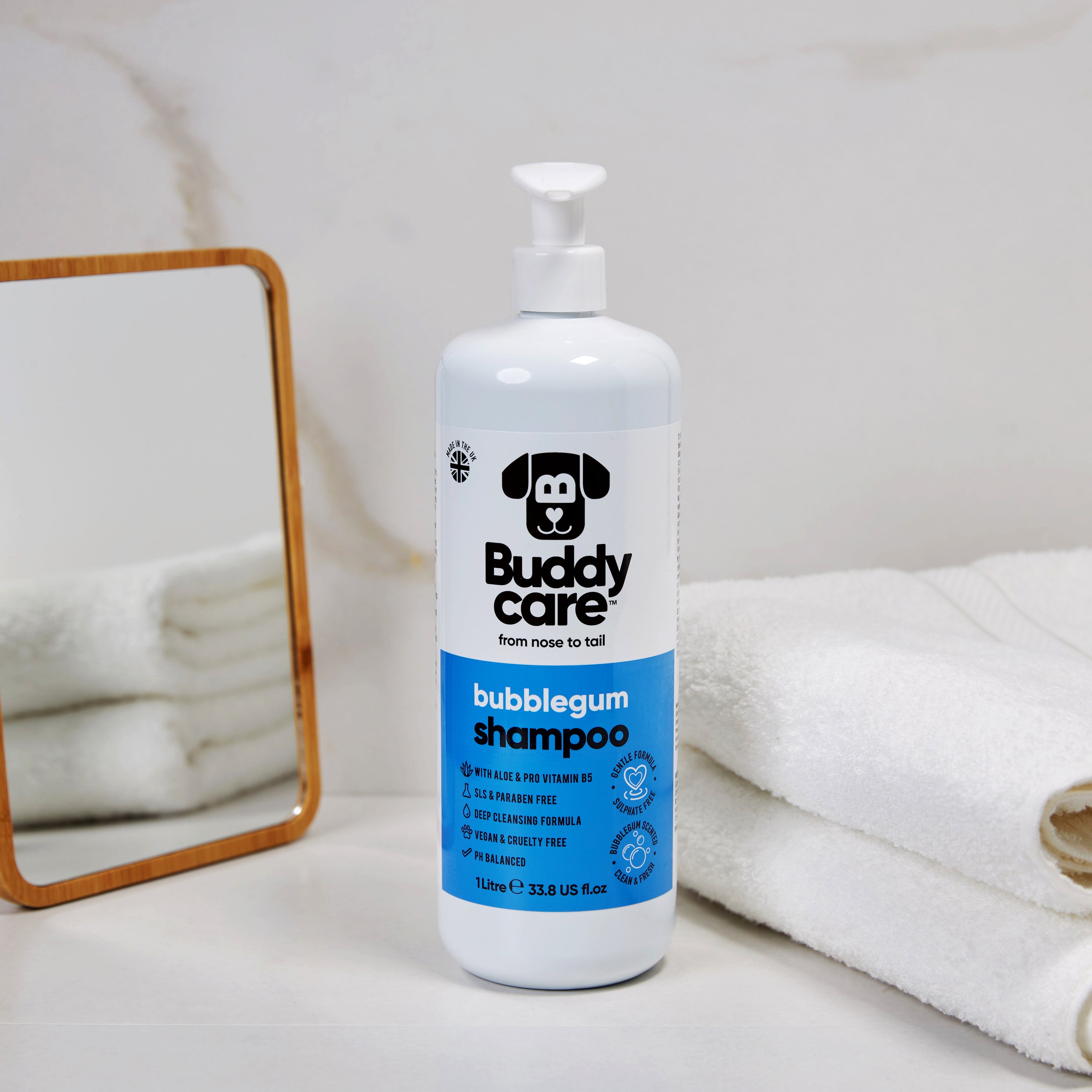 Bubblegum Dog Shampoo by Buddycare