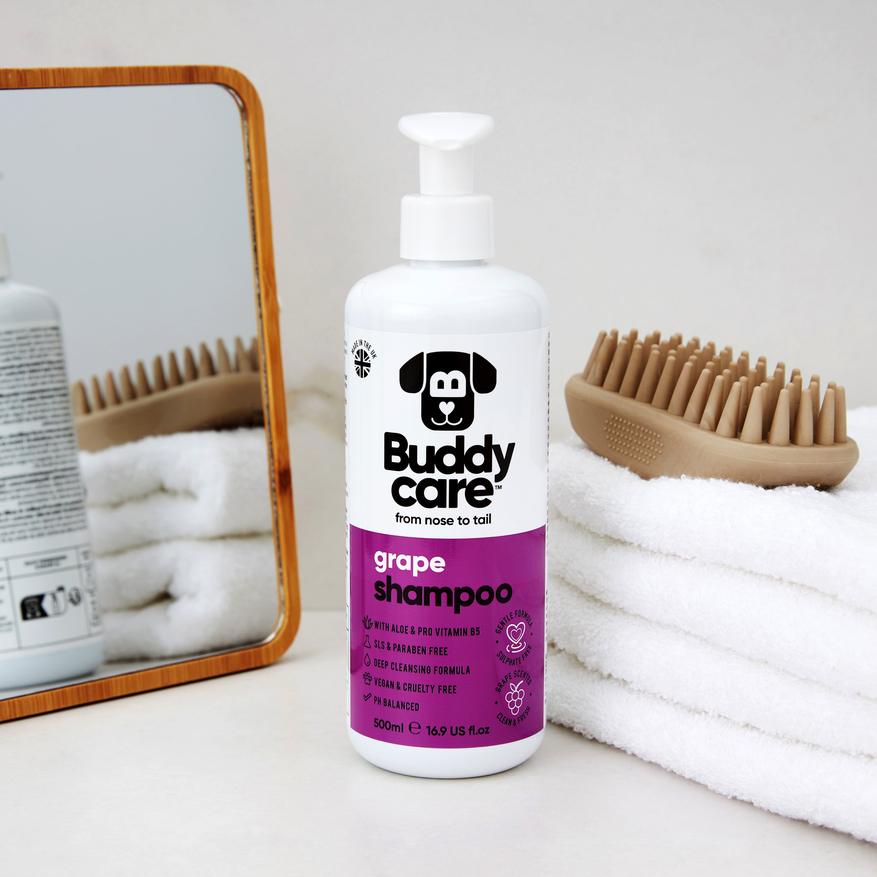 Grape Dog Shampoo by Buddycare