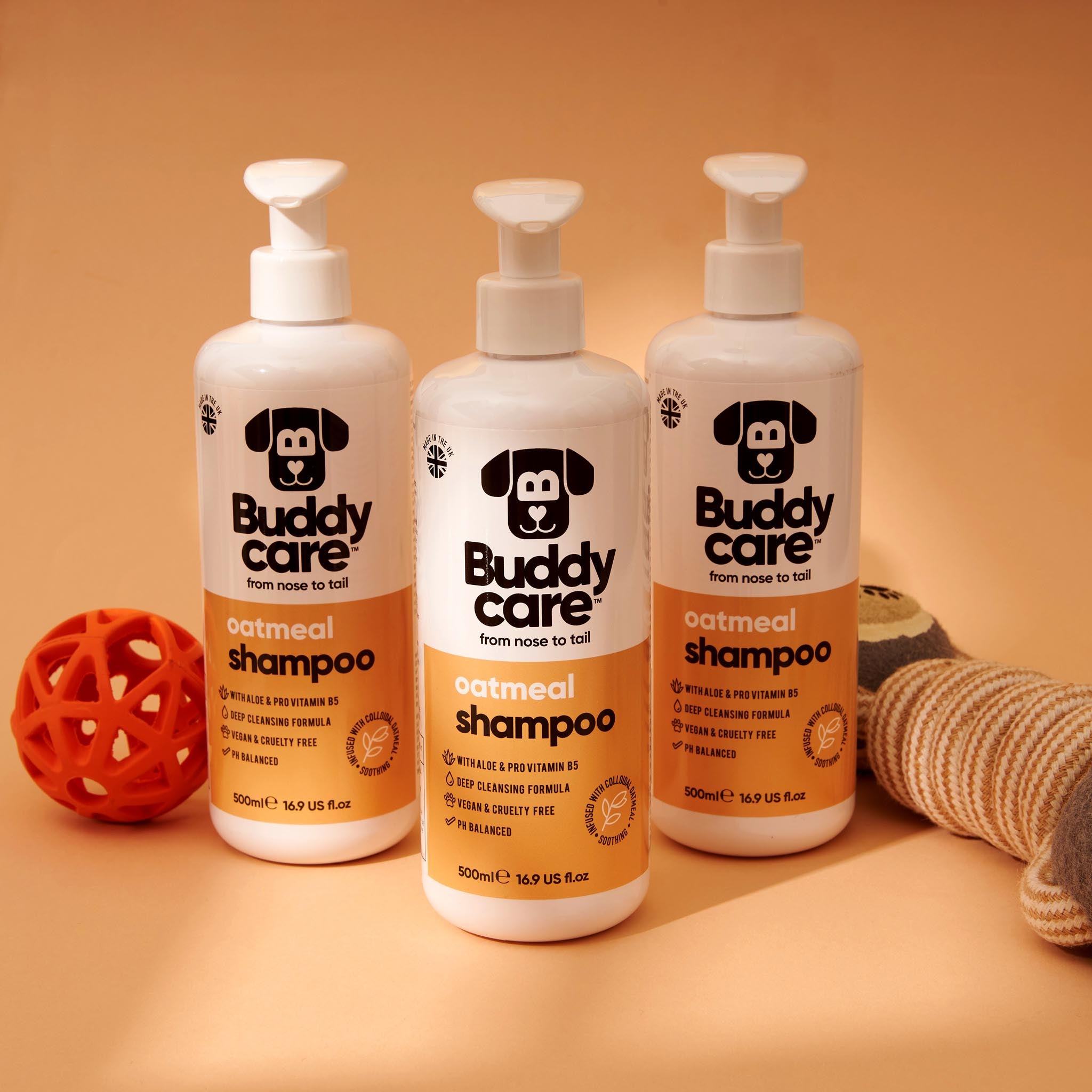 Oatmeal Dog Shampoo by Buddycare